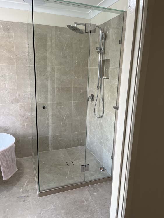Mount Martha Shower screen removed and replaced